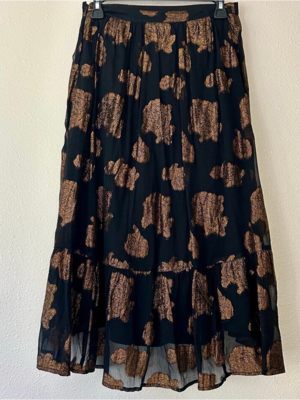 Anthro Floreat Oralie Black & Gold Metallic Floral Rose Midi Skirt Size 10 Glam - Picture 8 of 9